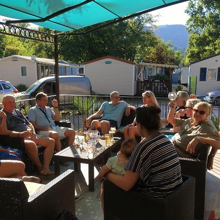 Les Rives Du Loup Hotell Tourrettes-sur-Loup Eksteriør bilde