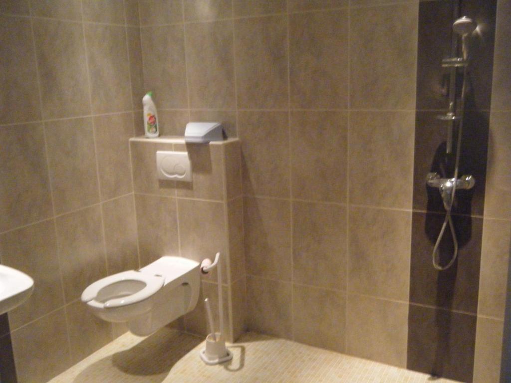 Les Rives Du Loup Hotell Tourrettes-sur-Loup Rom bilde