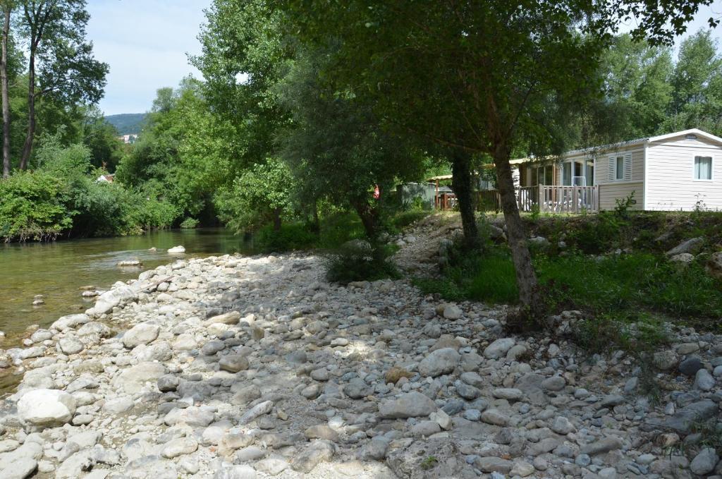 Les Rives Du Loup Hotell Tourrettes-sur-Loup Eksteriør bilde